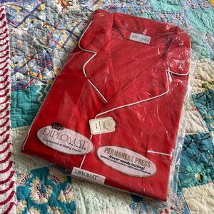 Vintage 60s/70s DEADSTOCK Red + White Mens Pajama Set M L